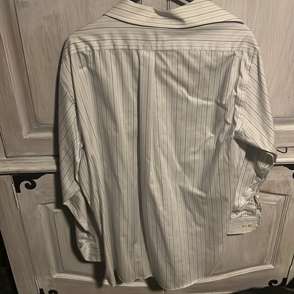 Husband never wore it - Picture 3 of 3